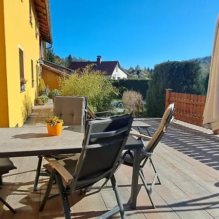 Velký Dům S Bazénem A Saunou Vila *